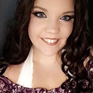 Meet your Posher, Ashlyn